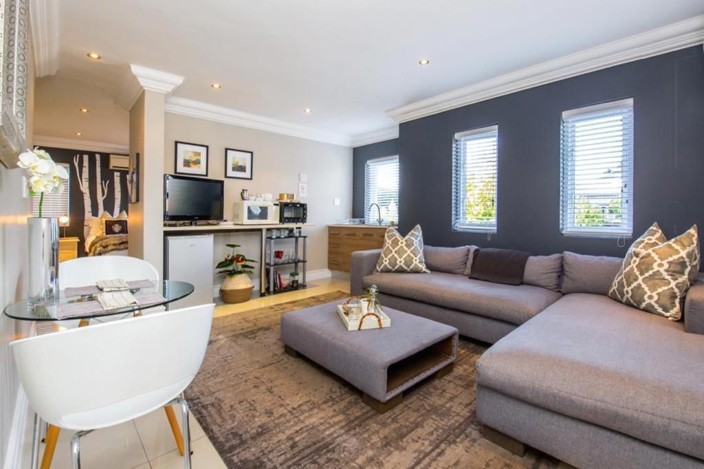 Thesen Harbour Town Apartments @ Beautiful Knysna Villas Екстер'єр фото